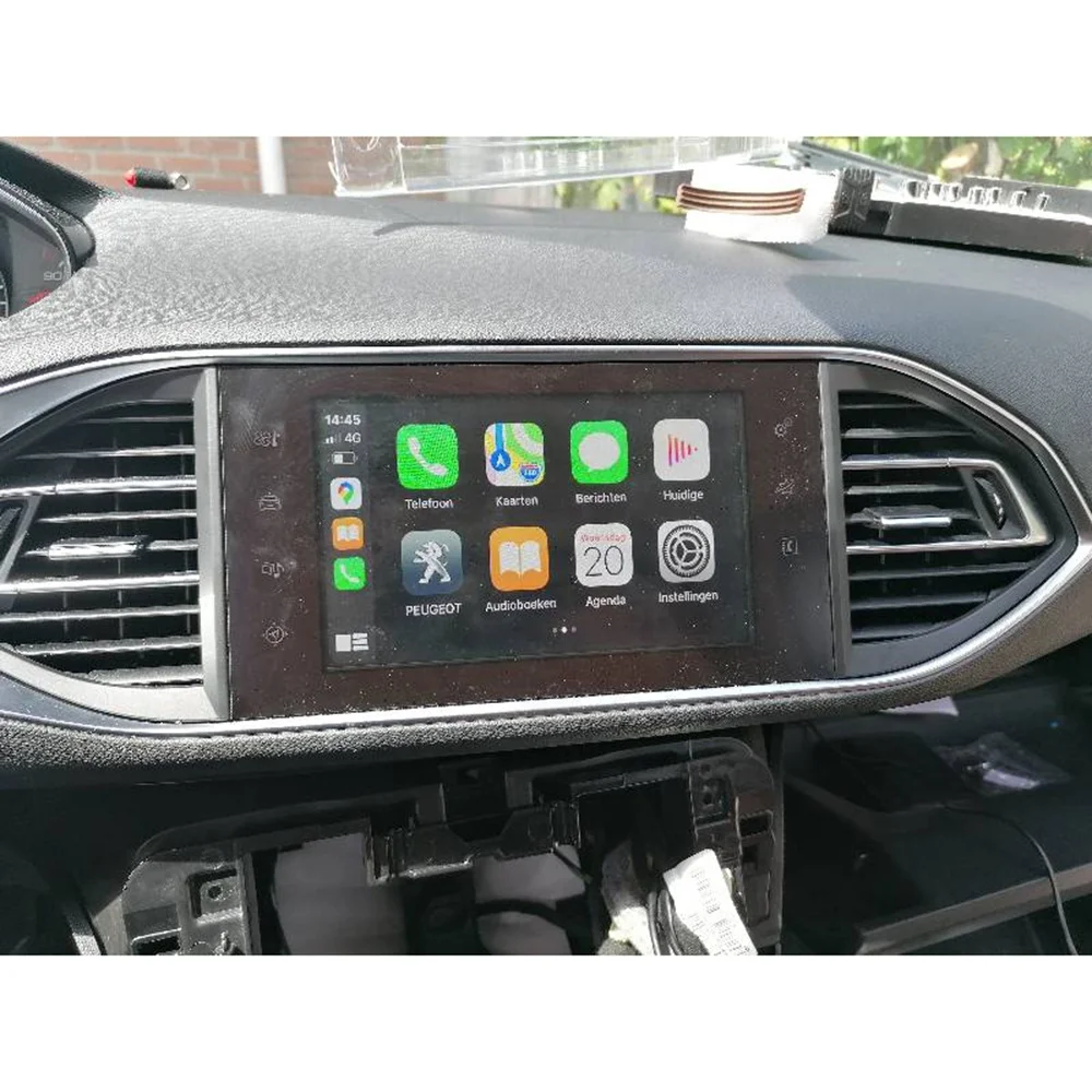 CarPlay Installs: Factory Fitted in a Peugeot 208 - CarPlay Life