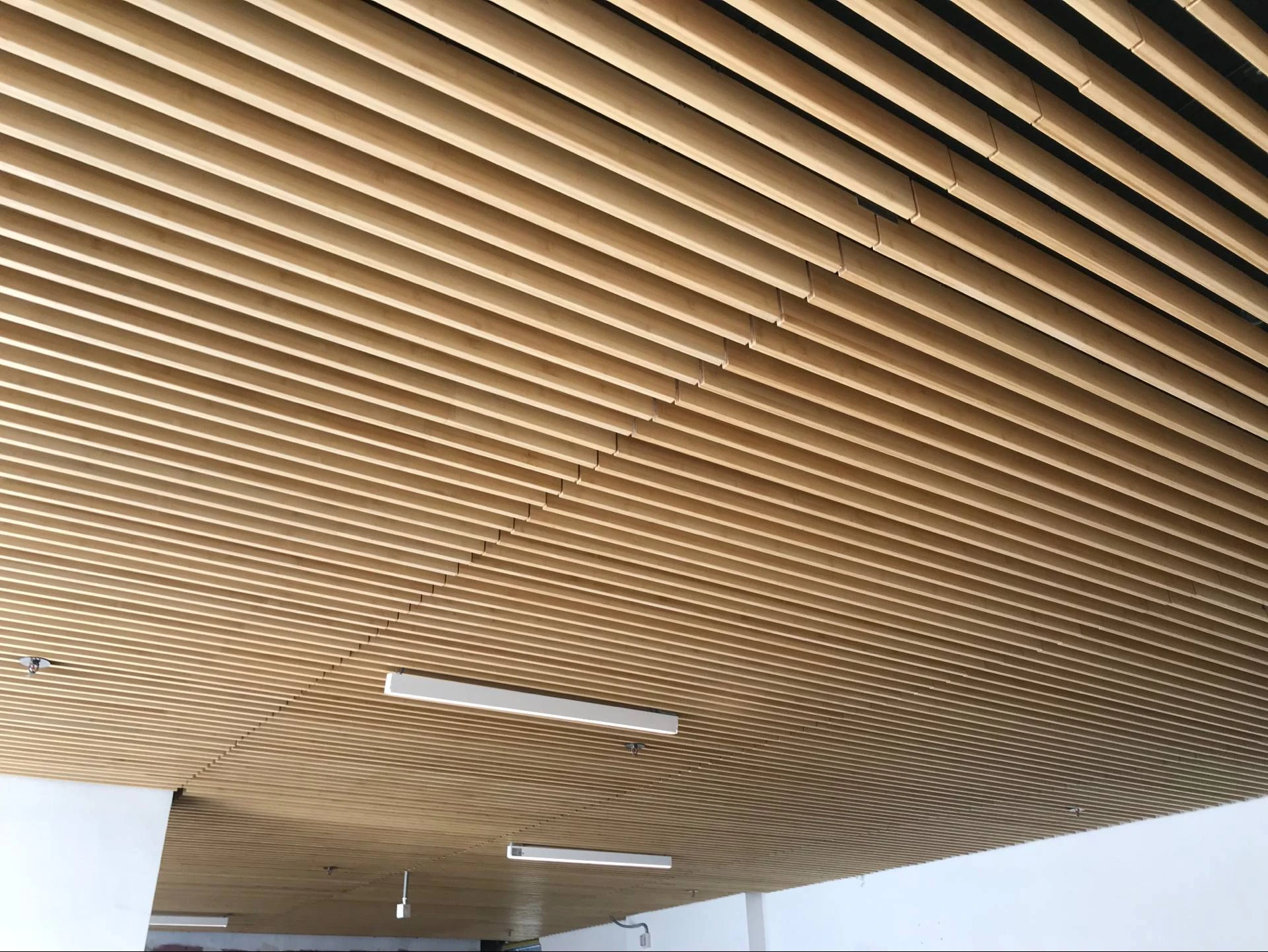 Fire Resistance Synthetic Bamboo Ceiling Systems Drap Ceiling ...