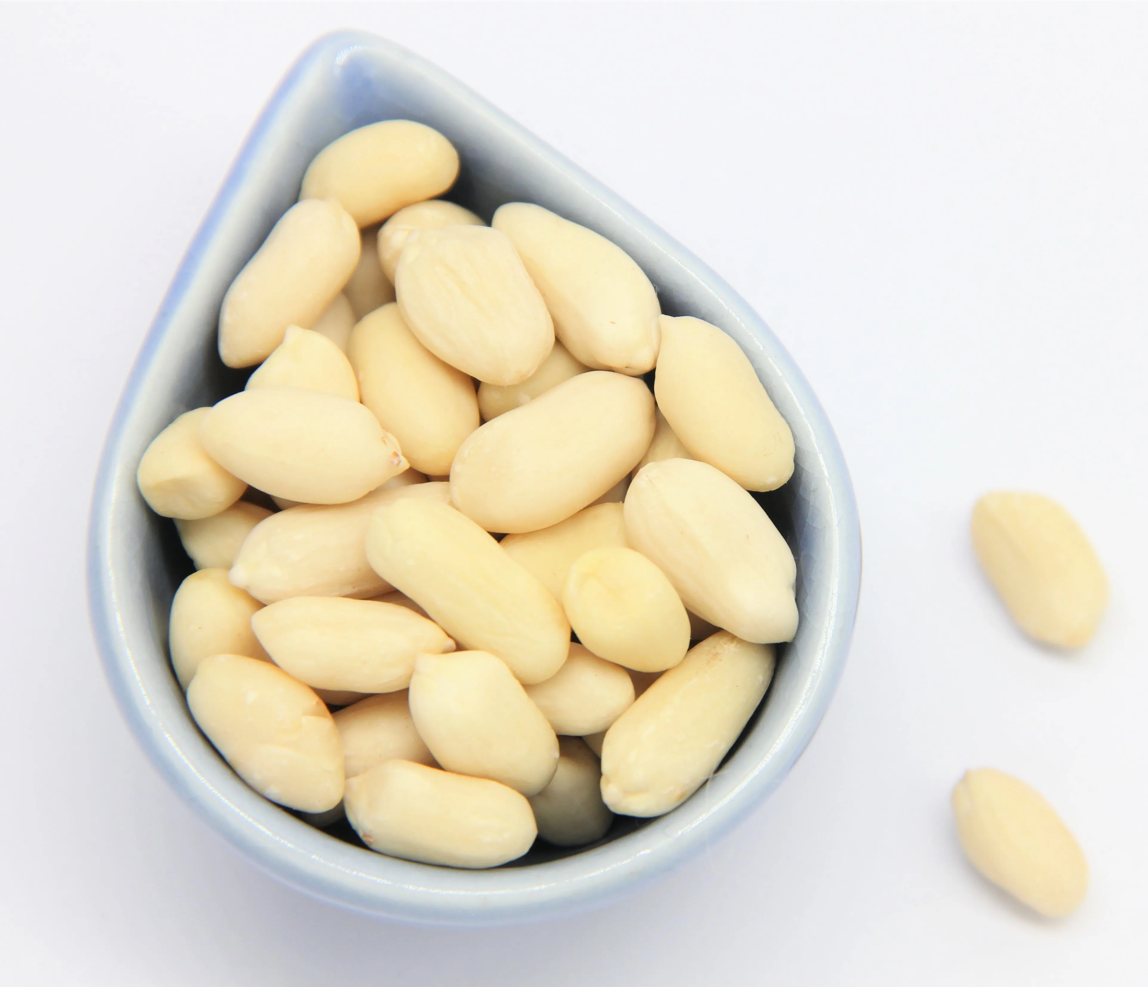 Blanched Peanuts Without Skin Buy Blanched Raw Peanuts Small Peanuts Blanched Split Raw Almond Peanut Blanching Machine Split Blanched Peanut Kernel Peanut Raw Blanched Jumbo Product On Alibaba Com