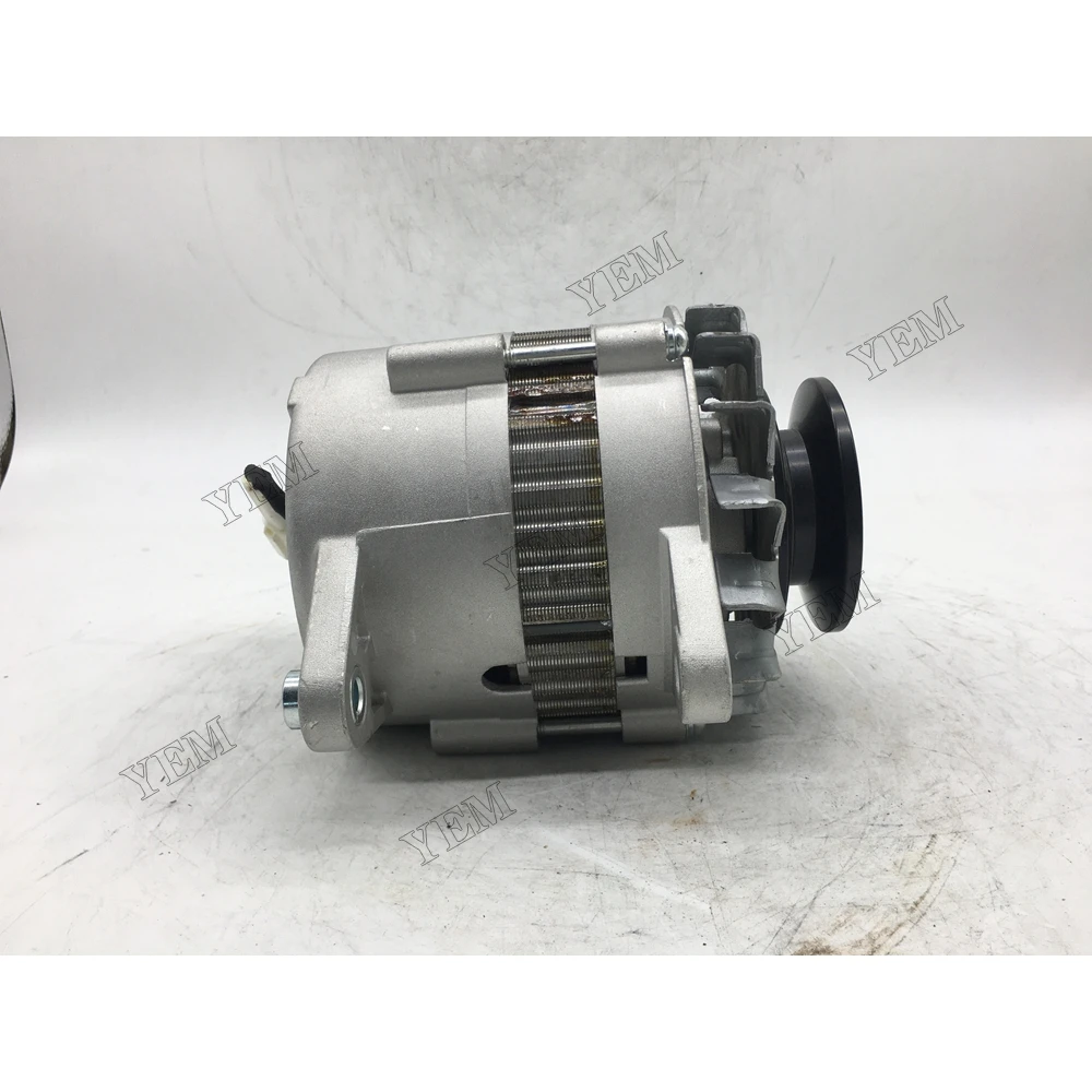 Alternator for Isuzu 4BD1 Standard Size Engine Parts