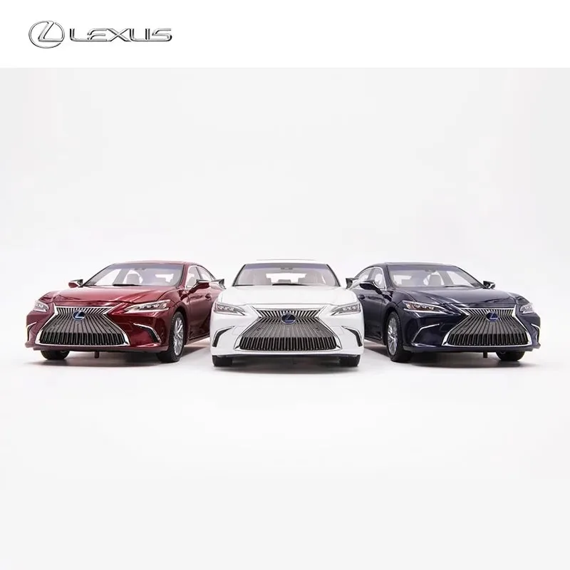 LEXUS ES300H 2019 1:18 Diecast Model - Collectible Car
