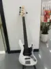 Bajo J de 5 cuerdas