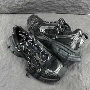 Luxury Casual Walking Shoes with Mesh & Leather Upper for Men and Women All Seasons in 3XL and Other Sizes