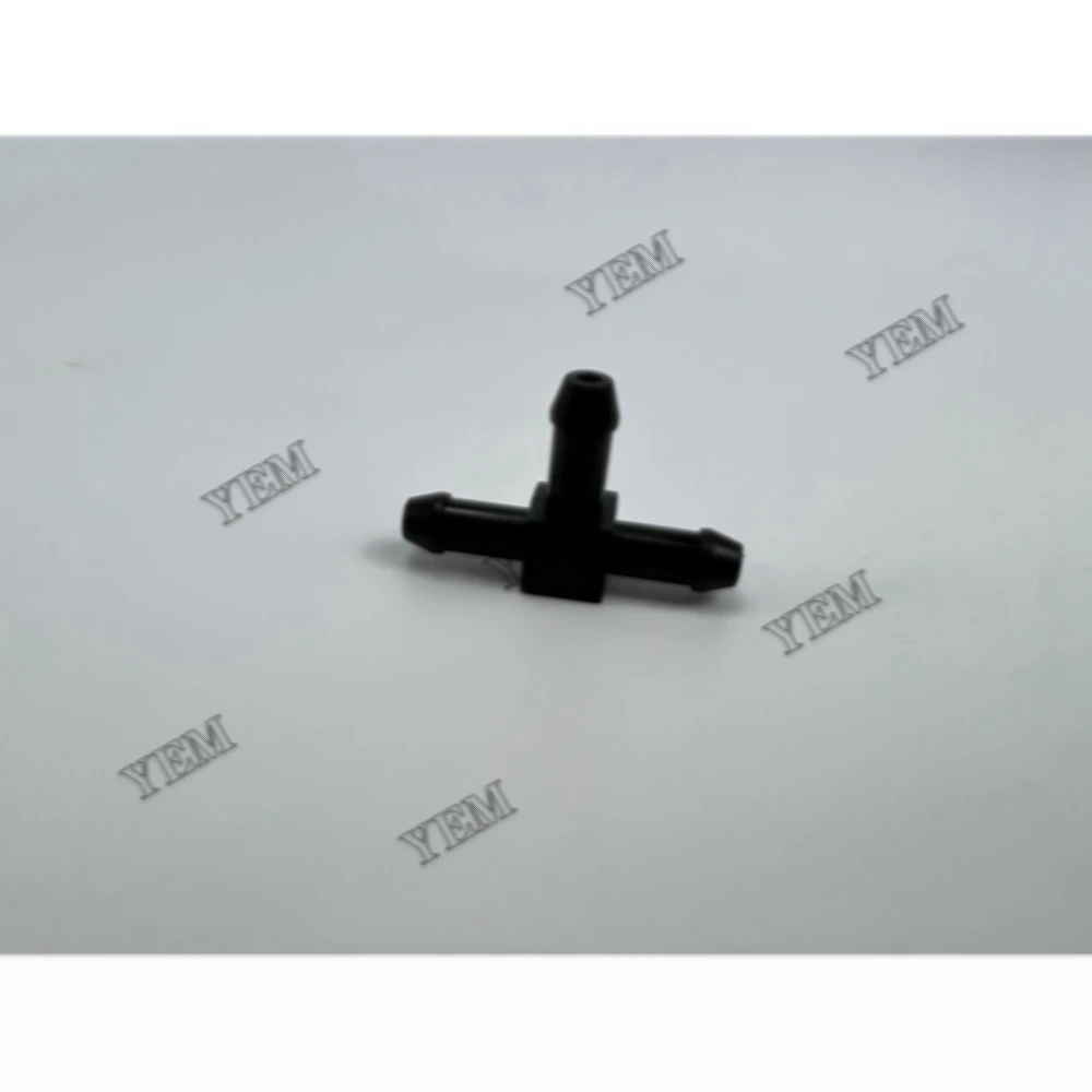 D1305 JointT-Pipe 1G065-42360 for Kubota Replaces Heavy Equipment Engine Parts