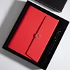 Conjunto rojo vibrante