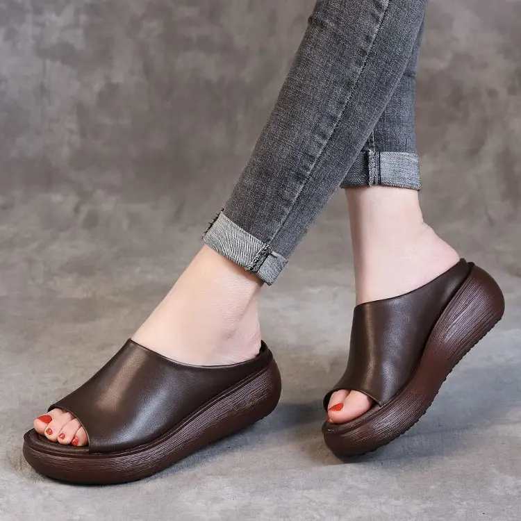 Women Summer Outdoor Sandals Wedge Sandals Flat Sandals New Design Suka ...