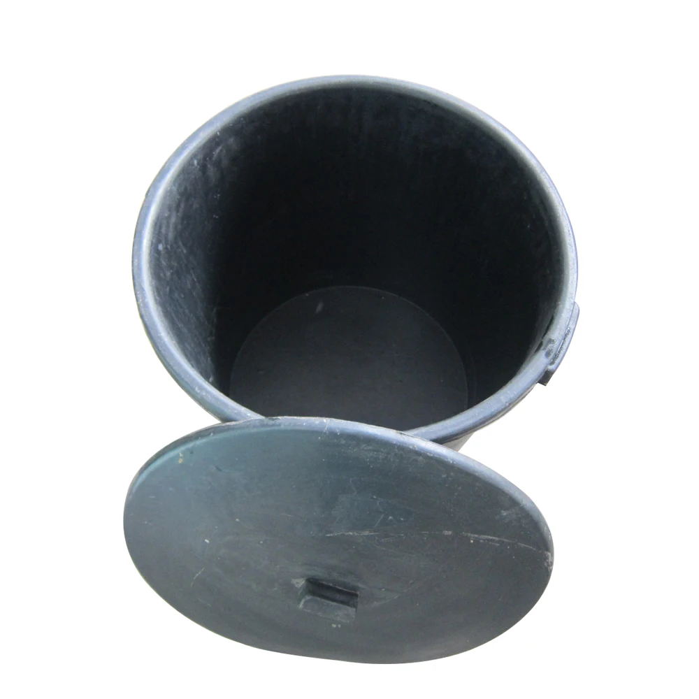 Recycled Tyre Rubber Dustbin Bucket with Lid 70L