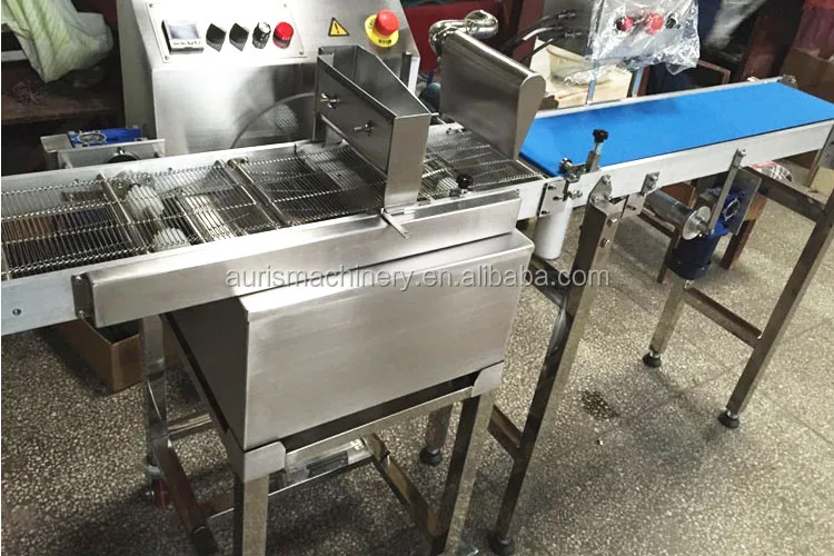 Коммерческая машина для нанесения небольшого шоколадного покрытия изготовления производства