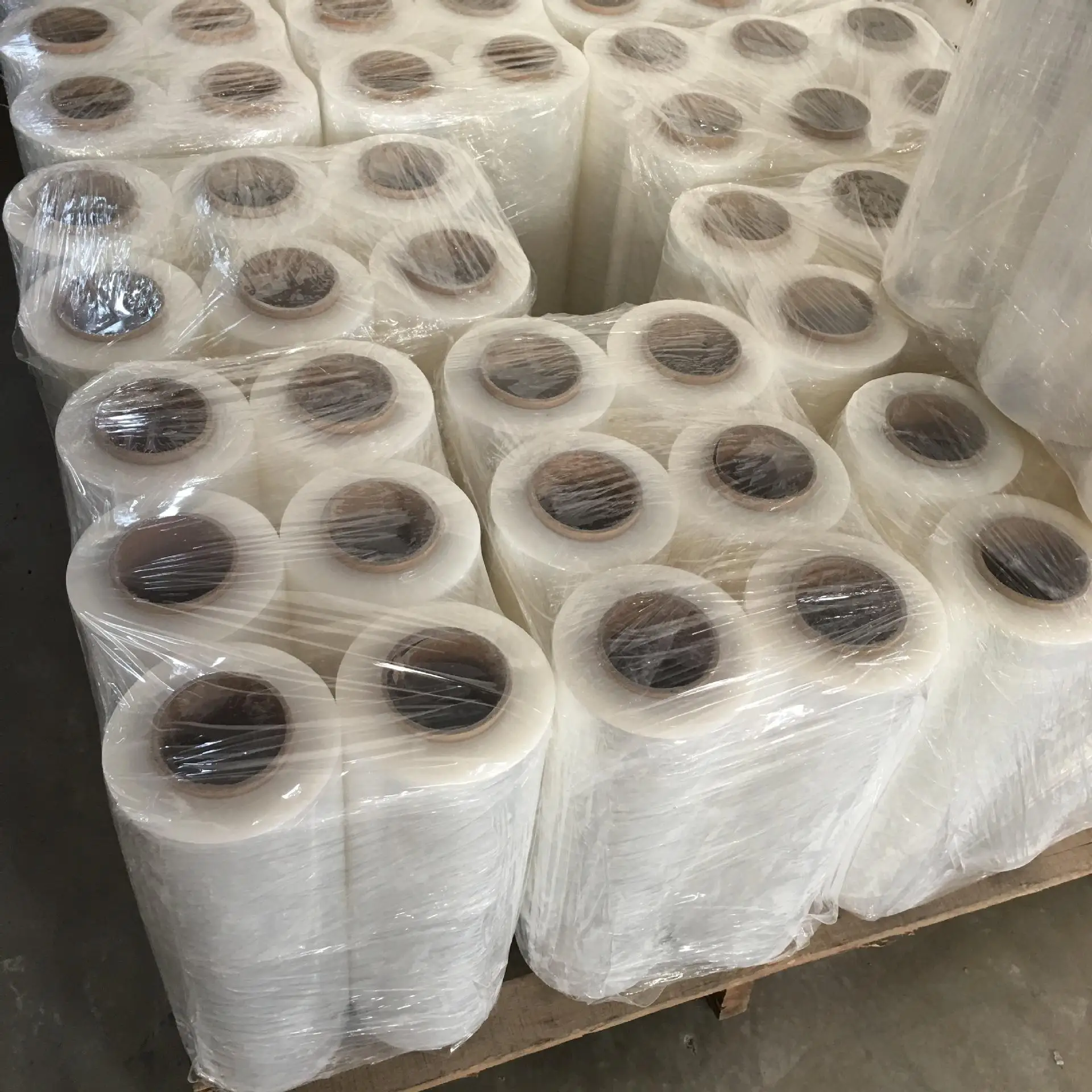 stretch film3.jpg