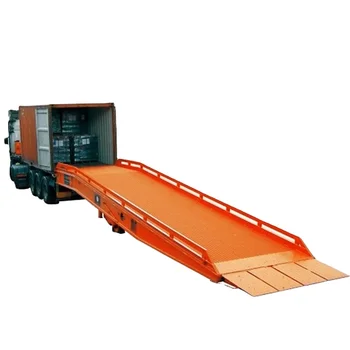 Mobile hydraulic boarding bridge, container loading and unloading platform, forklift on frame