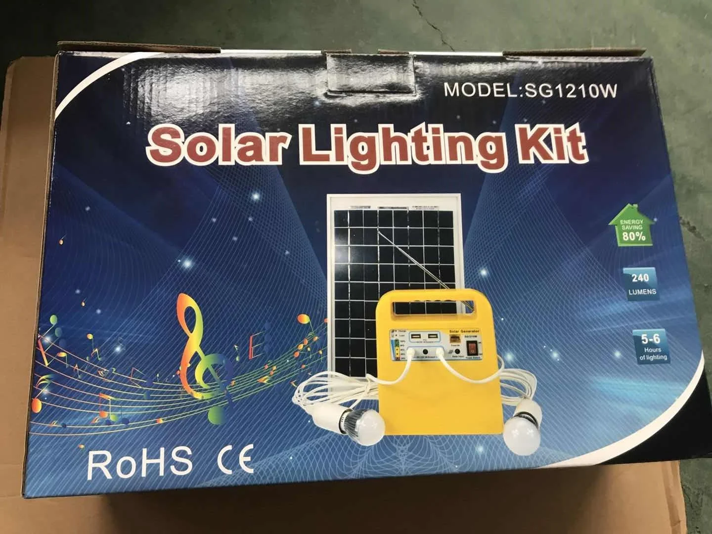 Solar Powered Mini Generator with Led Light for Camping Usage IP65 Portable Solar System