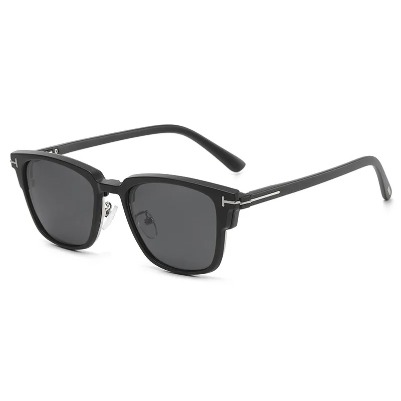 Magnetic Polarizing Sunglasses - Ideal for Men's Vision