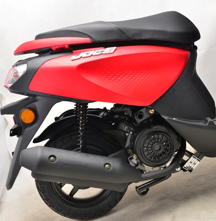 Hot Selling 125cc Automatic Scooter with Stroke Engine
