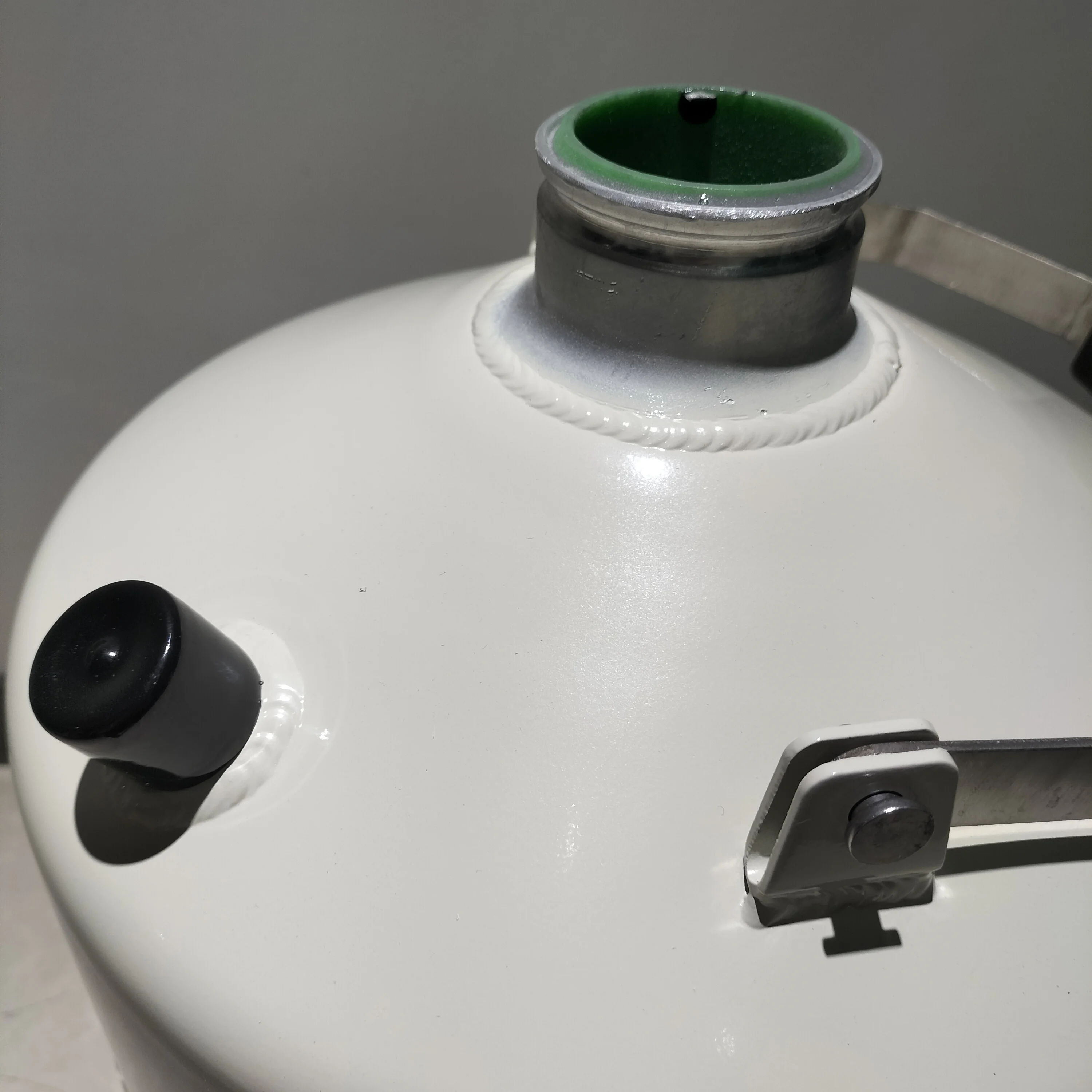 YDS Artificial Insemination Liquid Nitrogen Container Price Liquid Nitrogen Dewar Tank Liquid Nitrogen Container