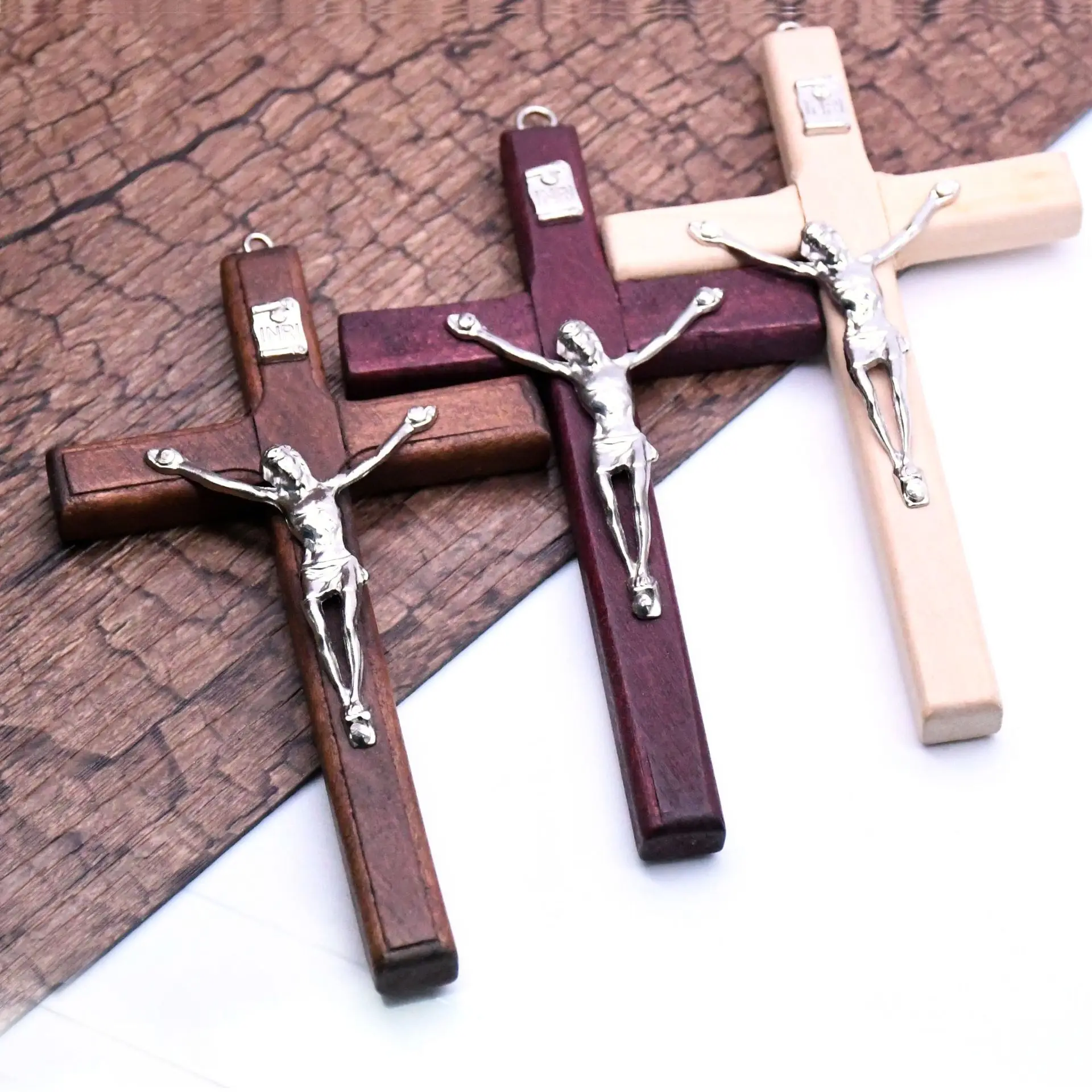 
 Wholesale Wine Red Handmade Wood Cross Religious Jesus Blessing Pendant Charms Crucifix  