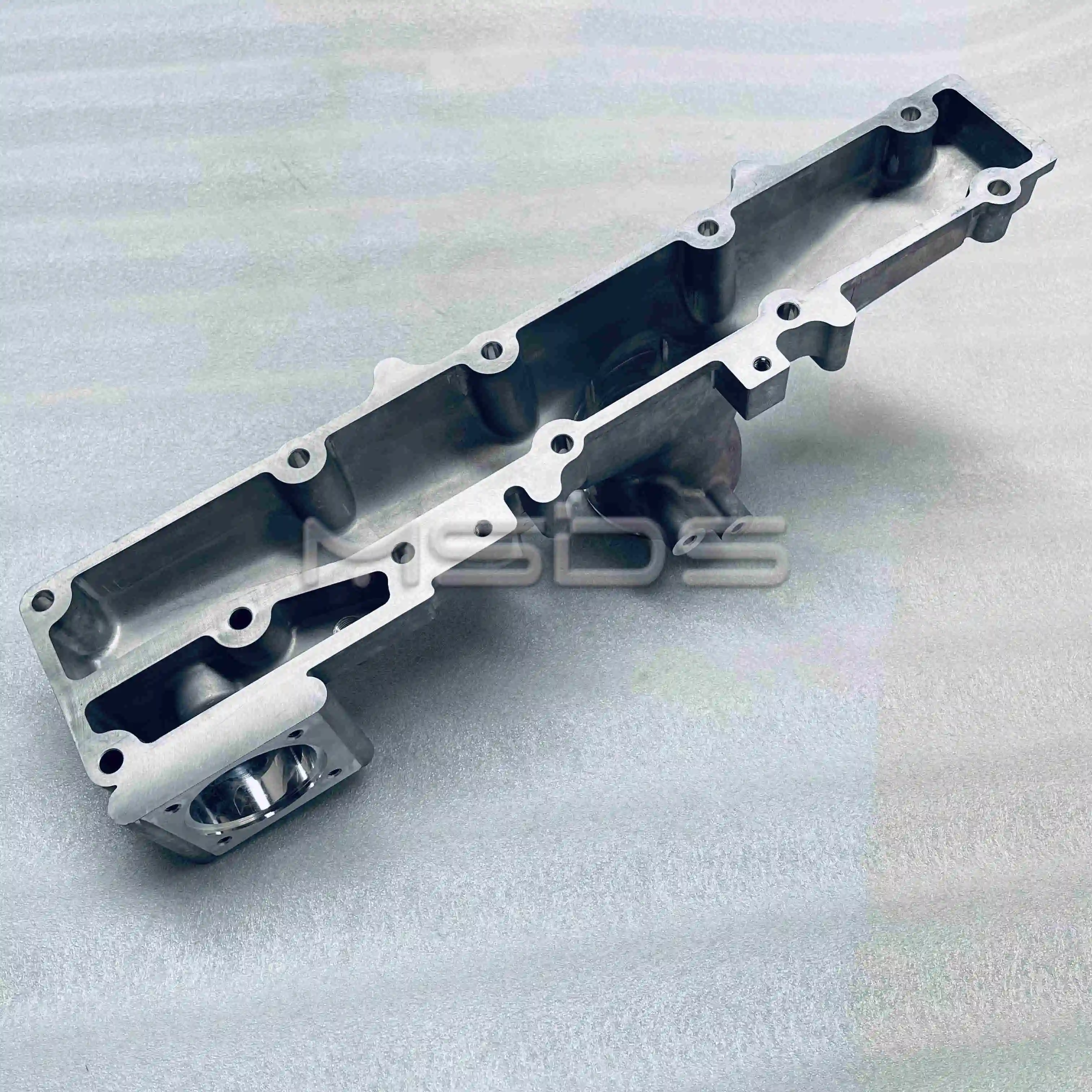 Cummins ISF2.8 Engine Air Intake Manifold 5267065 5267065F 5267067  