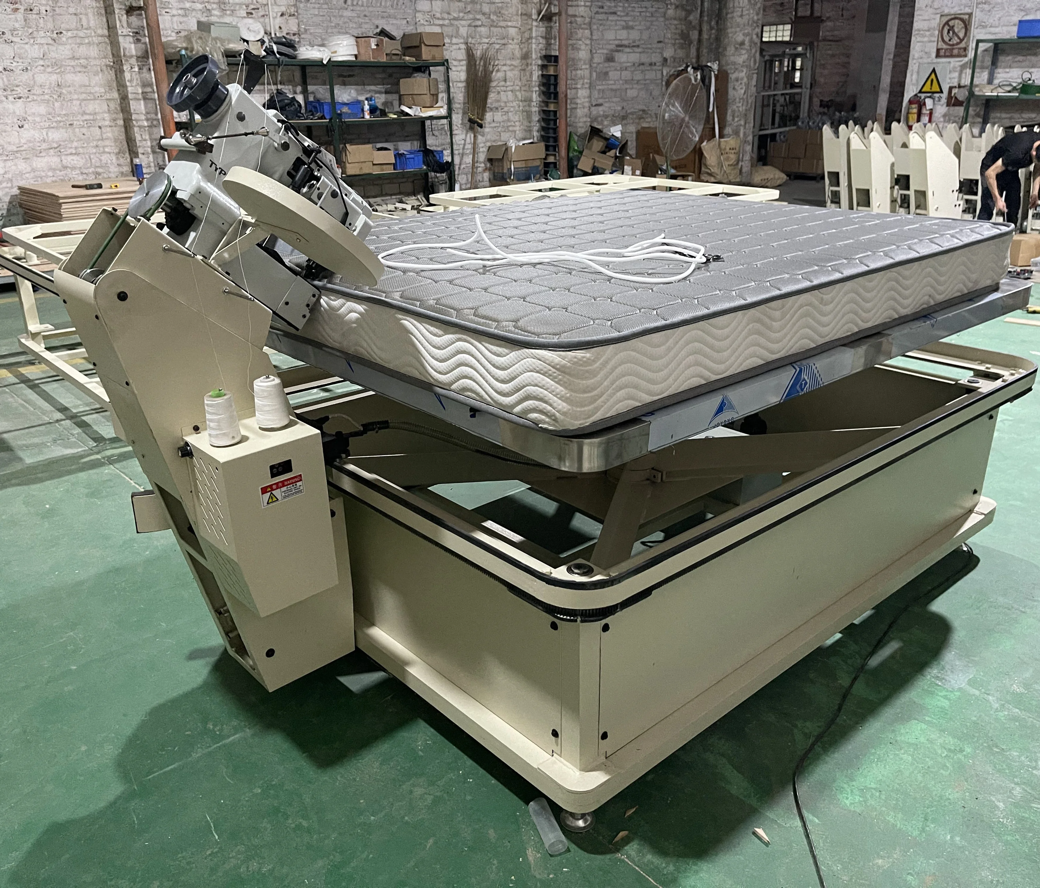 Automatic Table Lifting Mattress Surrounding Tape Edge Sewing Machine 300u Sewing Head Tape Edge Closing Machine