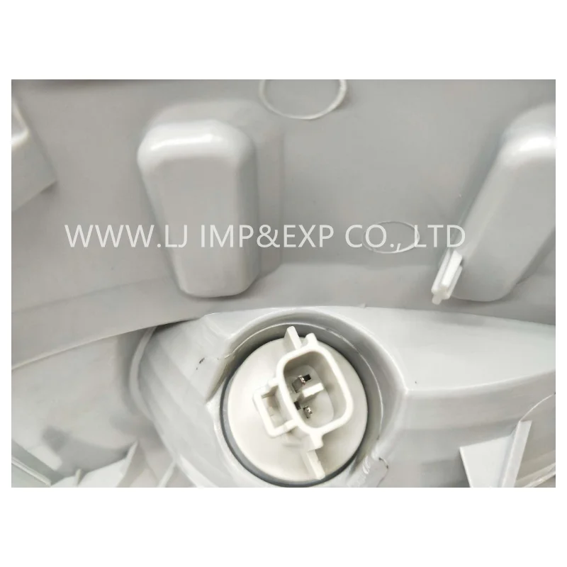 High-quality Turn Signal Lamps for NPR Trucks - Wholesale