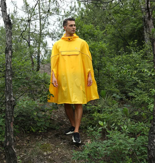 Пончо дождевик водонепроницаемый многоразовый портативный для