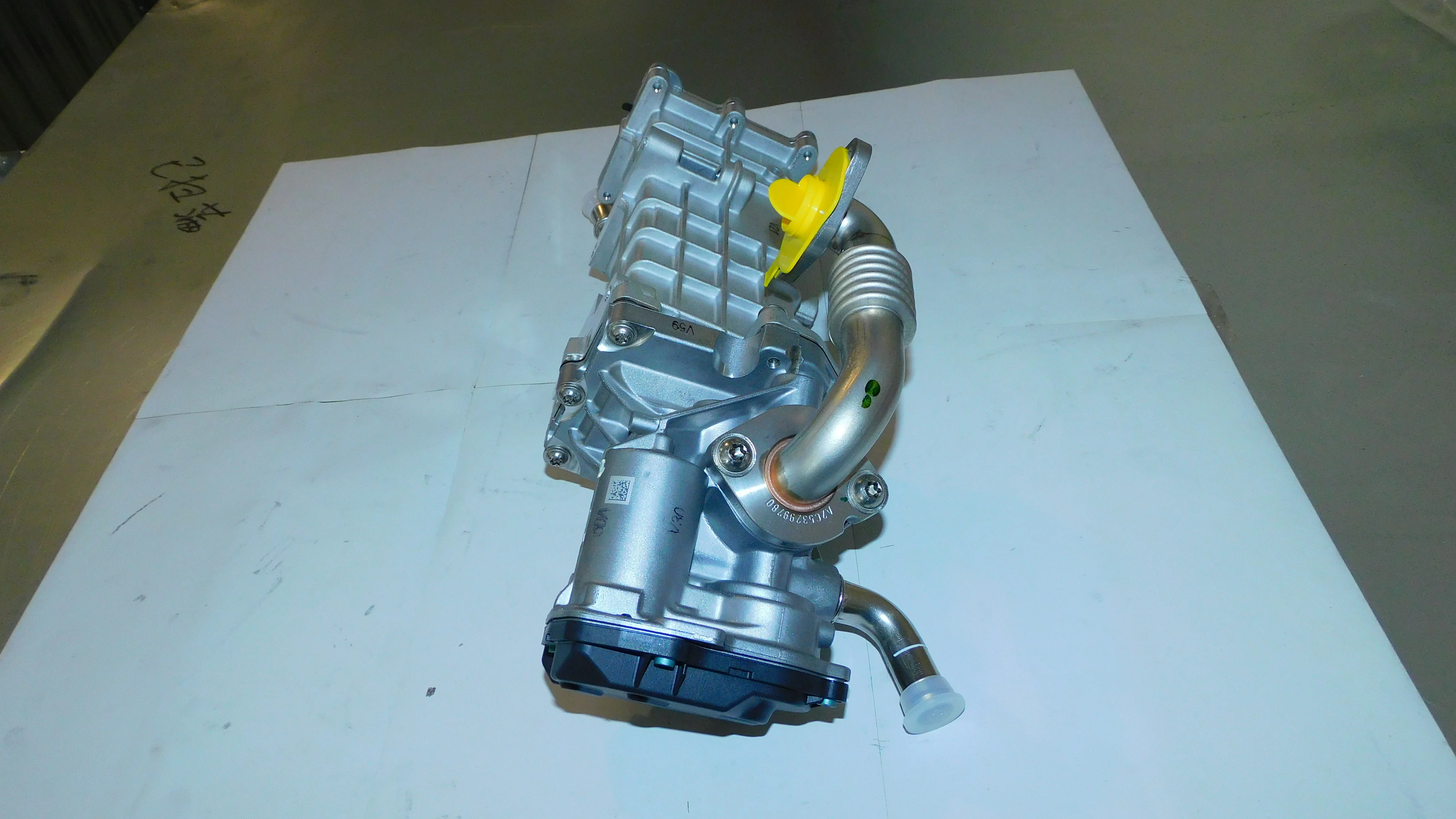 三菱ふそう　６Ｍ７０　EGRクーラー 三菱ふそう 6M70 EGRクーラー - メルカリ