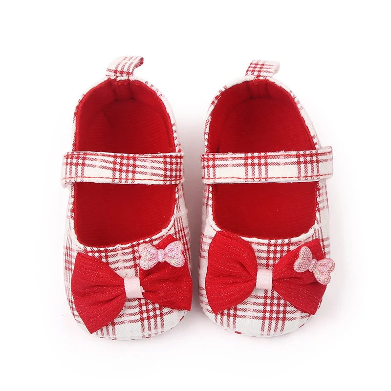 Beautiful Plaid Design Fancy Baby Girls Shoes Soft Cotton Newborn Infant Shoes for Girls supplier