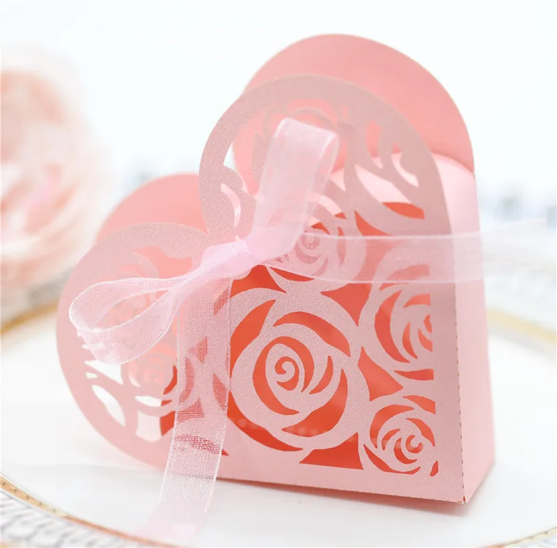 Hot Wedding Decoration Hollow Heart Shape Wedding Candy Favor Box Pink ...