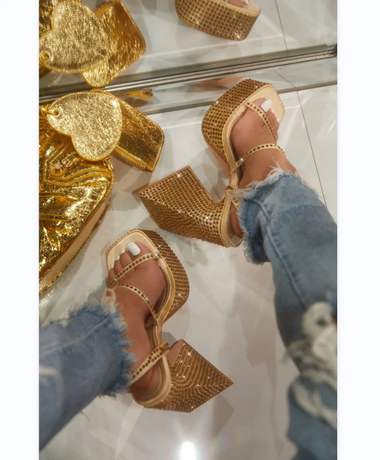 【中古】 Relax ＆ Party Ivory Buy Ivory Forever Comfort® Wedding Embellished Low Heel