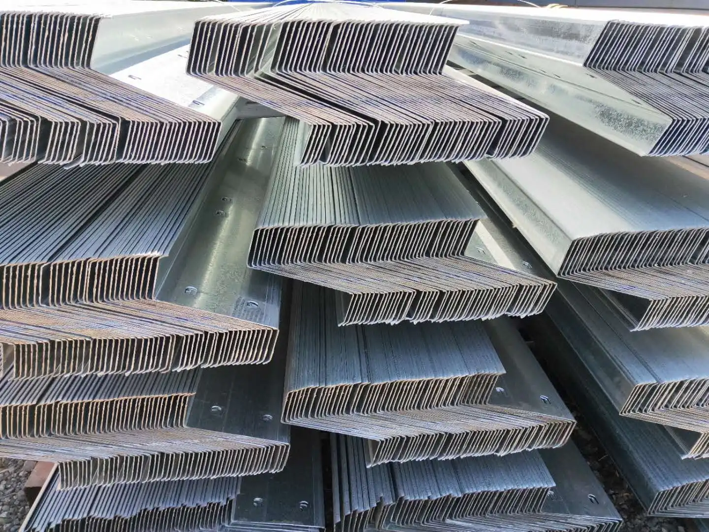 Galvanized Z Purlin Steel Profile Z Channel Steel Price Steel Z Shape ...