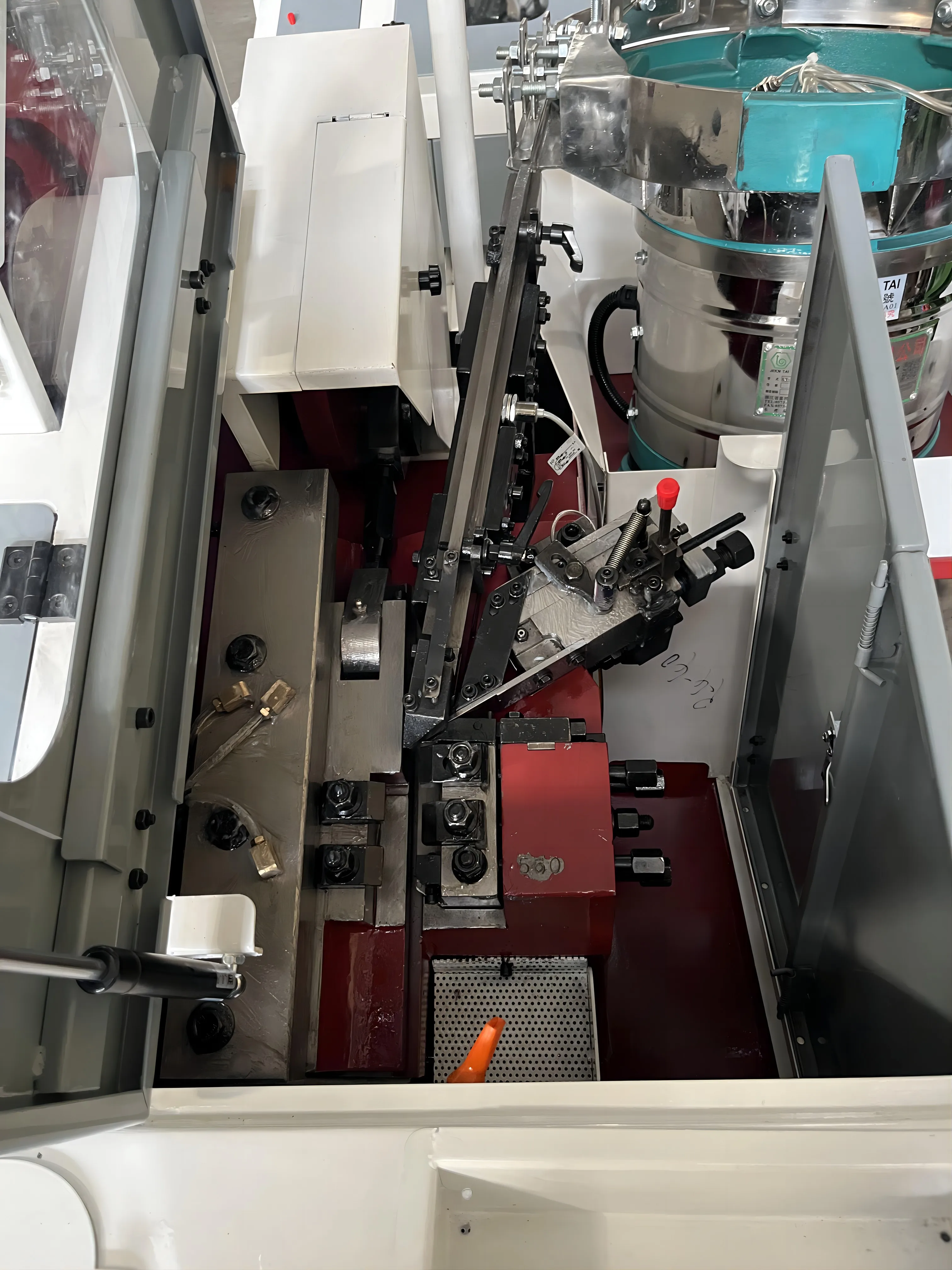 High Quality Manufacturing Factory  Self Tapping /Drywall /MDF Screw Making Machine for Thread Rolling Machine