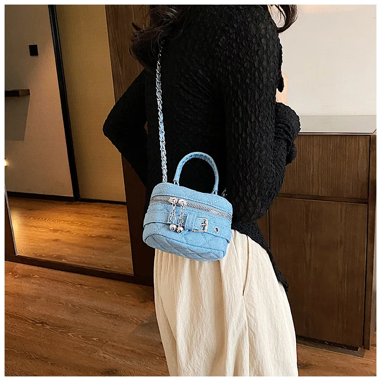 Spring and Summer Mini Mouth Red Envelope Hot Denim Chain Bag Fashion Ladies Bucket Bag