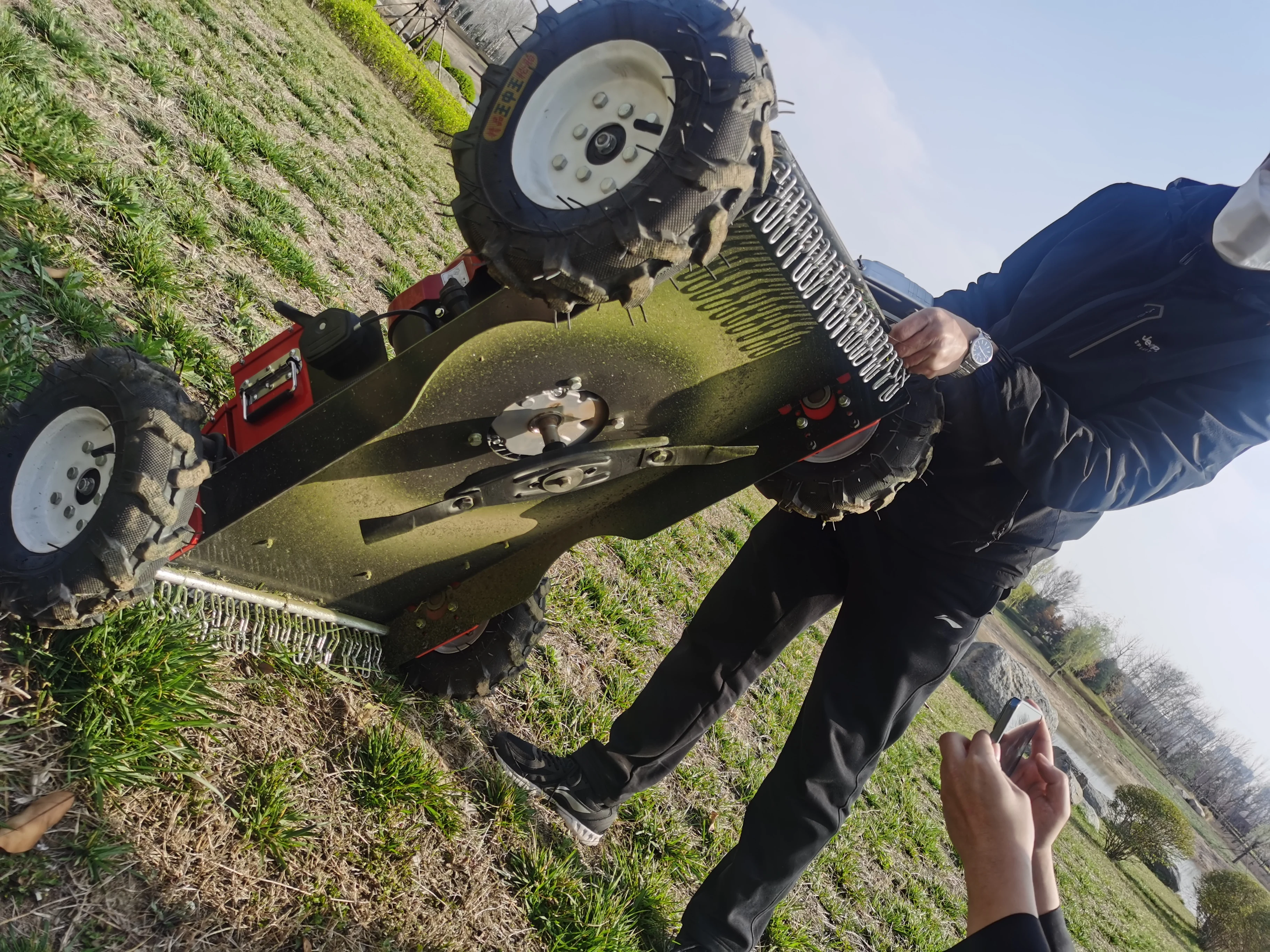 Garden Remote Mower Price Lawn Mower Remote Control Robot Lawn Mowers