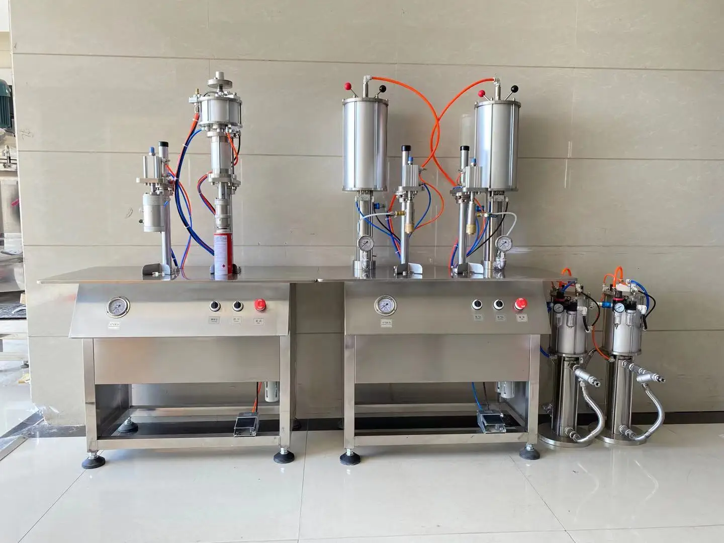 Easy Operation 220g 250g Butane Refilling Machine For Recycled Aerosol ...