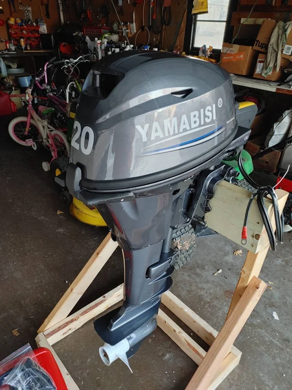 YAMABISI 4ストローク 20hp 船外機 新品 24L燃料タンク付き