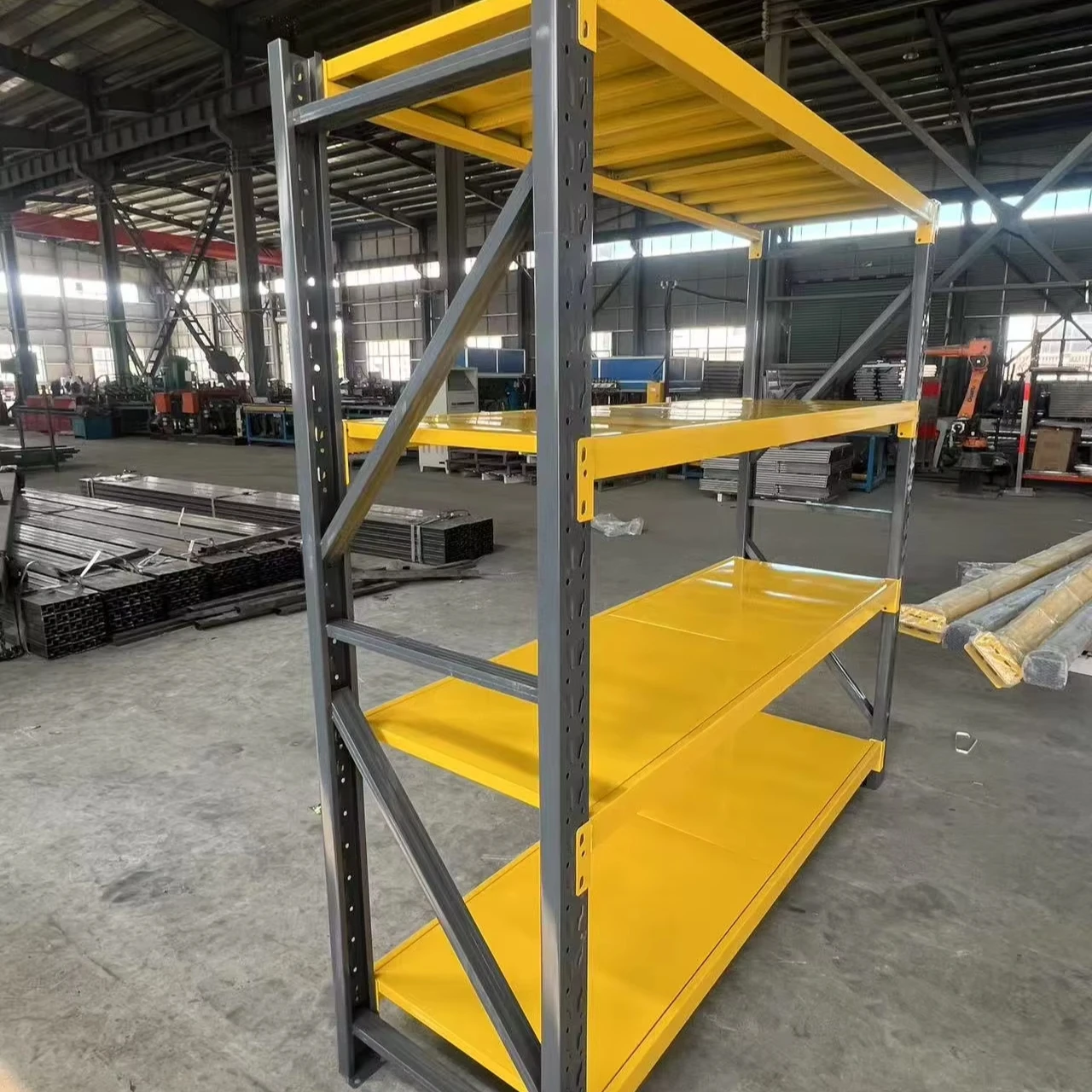 4段金属製収納ラック棚 倉庫 高品質ラック棚 中耐荷重 スタッキングラックおよびガレージ収納用シェルフ
