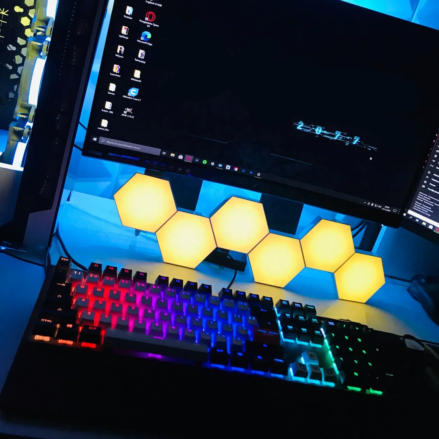 Hex Quantum Light LED Modular Touch Sensitive Light Hexagon Wall Light Removable Geometry Assembly