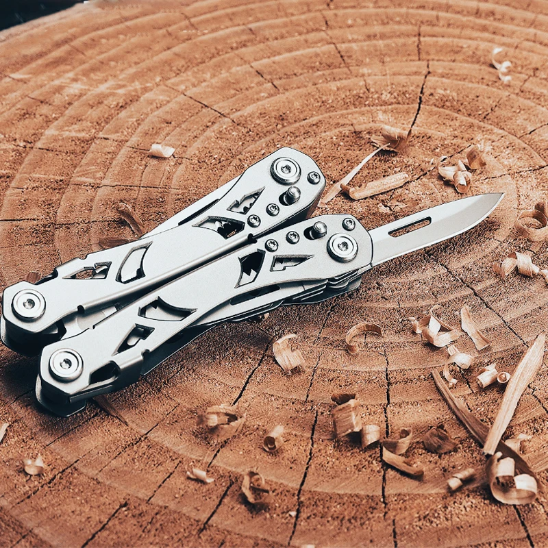 GHK 15-Function Outdoor Multitool Safe Locking Steel  New Design OEM Customizable Multi-Functional Folding Pliers