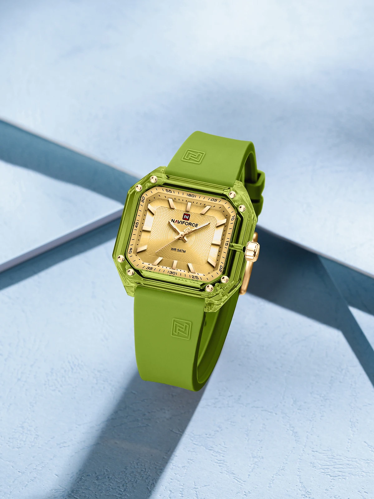 NAVIFORCE 7106 Ladies Watch Quartz Wristwatch Square Dial Sports Silicone Strap Luminous Waterproof 50M Womens Watch