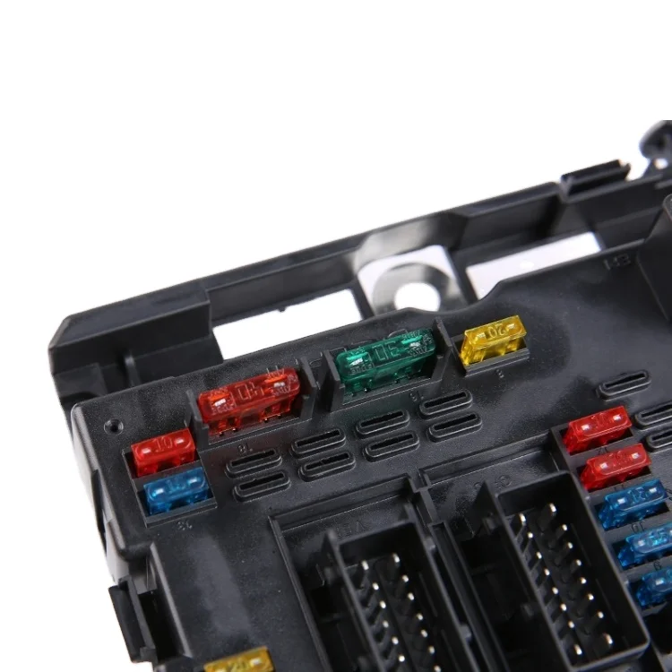 6500Y1 6500R7 Engine Servo Manager Fuse Box Bsi Bsm B5 B3 for Peugeot 206 207 306 307 406 807 for Citroen C3 C5 C8