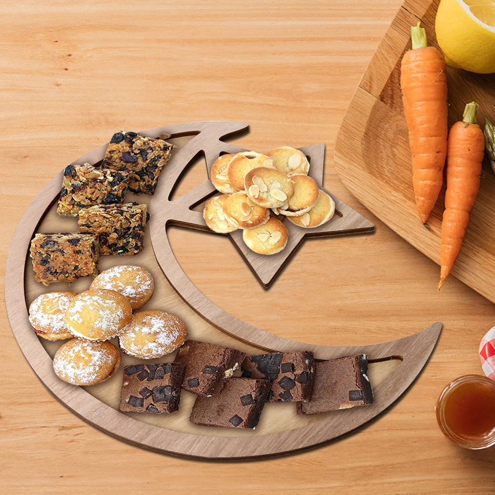 Новый деревенский деревянный полумесяц