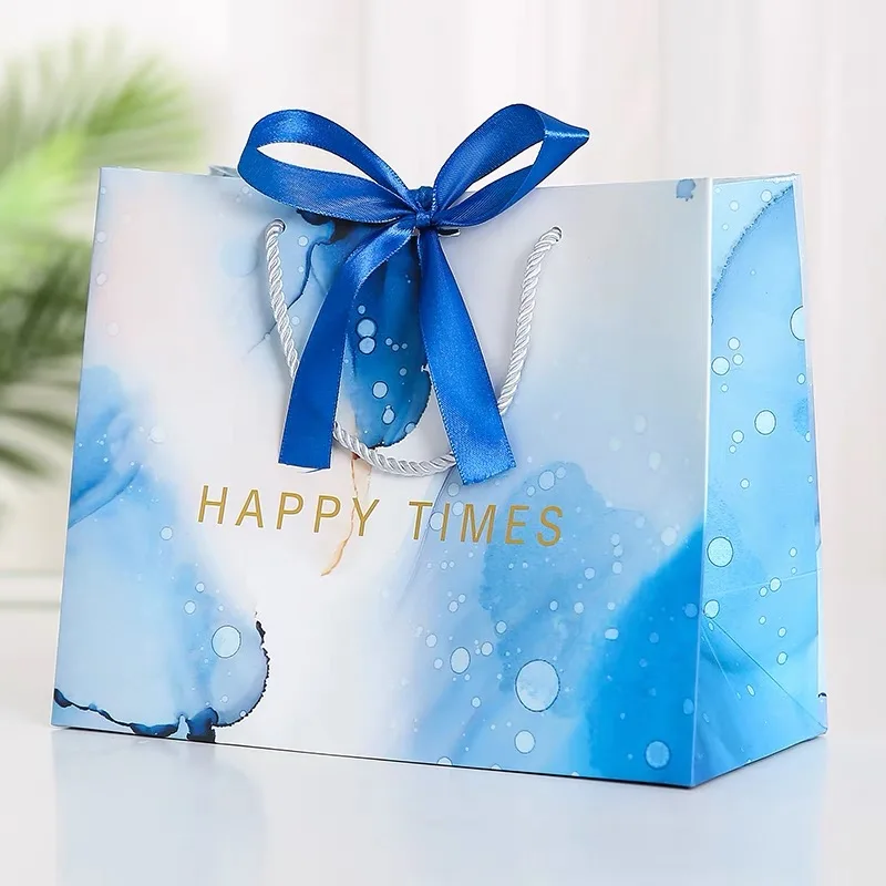 Wholesale Custom Gift Packaging Paper Bag With Handle factory