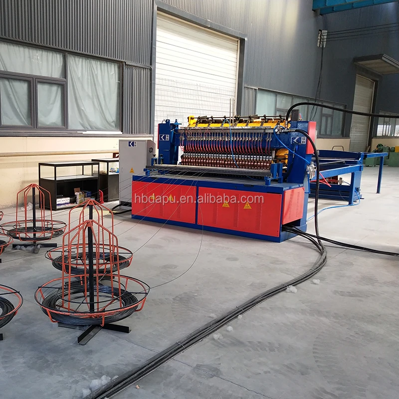Low Price Automatic Poultry Cage Machine for Farm Provided Fully Automatic Wire Mesh Welding Machine with 2 - 4 Mm
