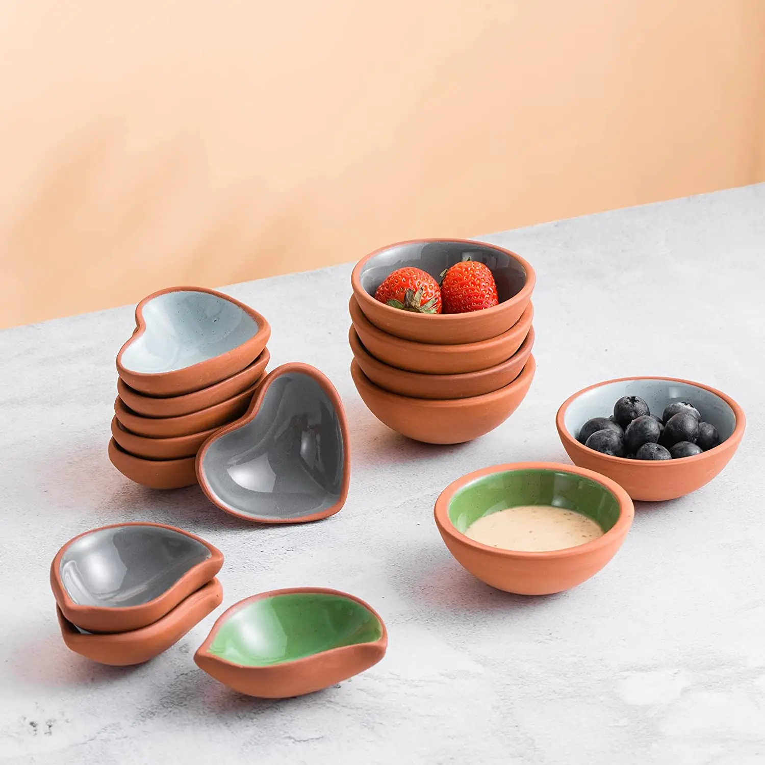 mini ceramic bowls