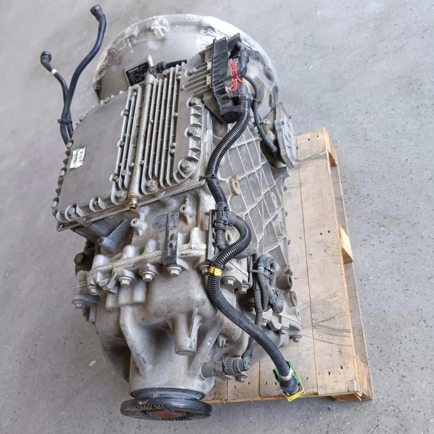 concessional sale 3190860 60150784 gearbox Automatic gearbox 