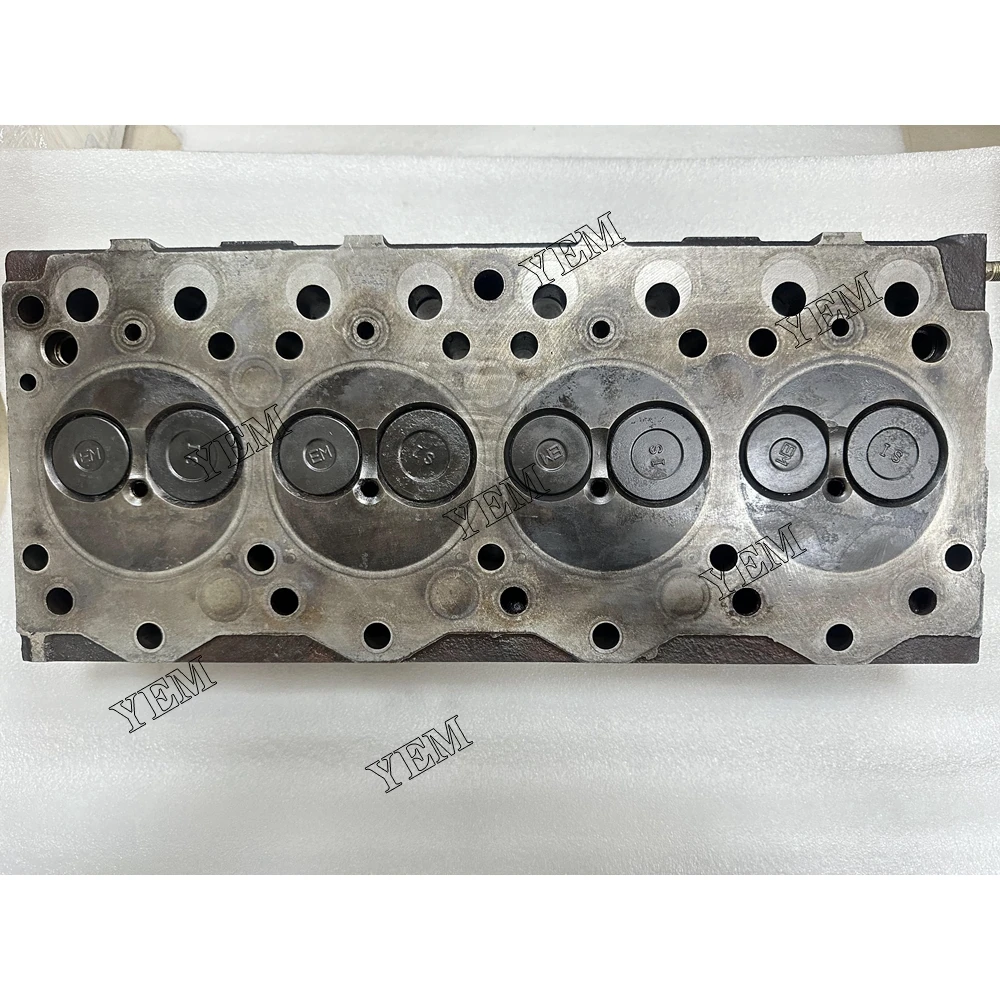 Hot Sale 4D95 Used Cylinder Head Assy for Komatsu Cylinder Head Assy