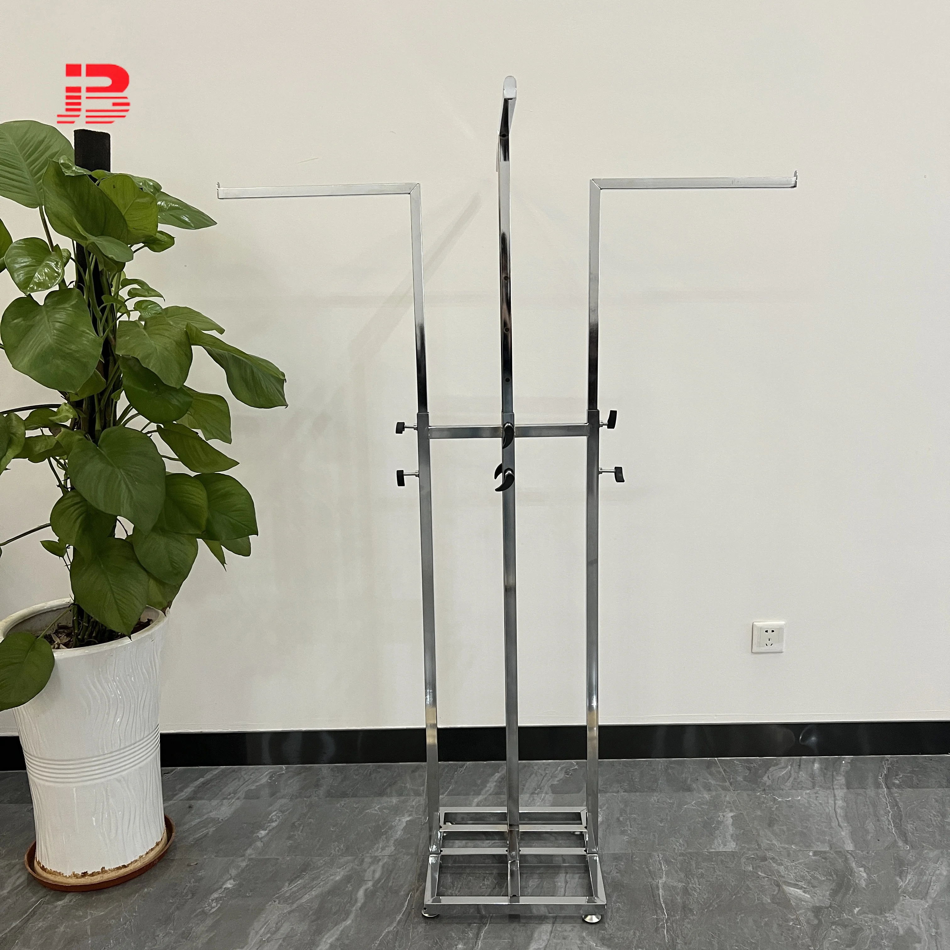 Retail Store 4-Arms Metal Clothes Hanger Display Rack