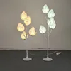 สีขาว