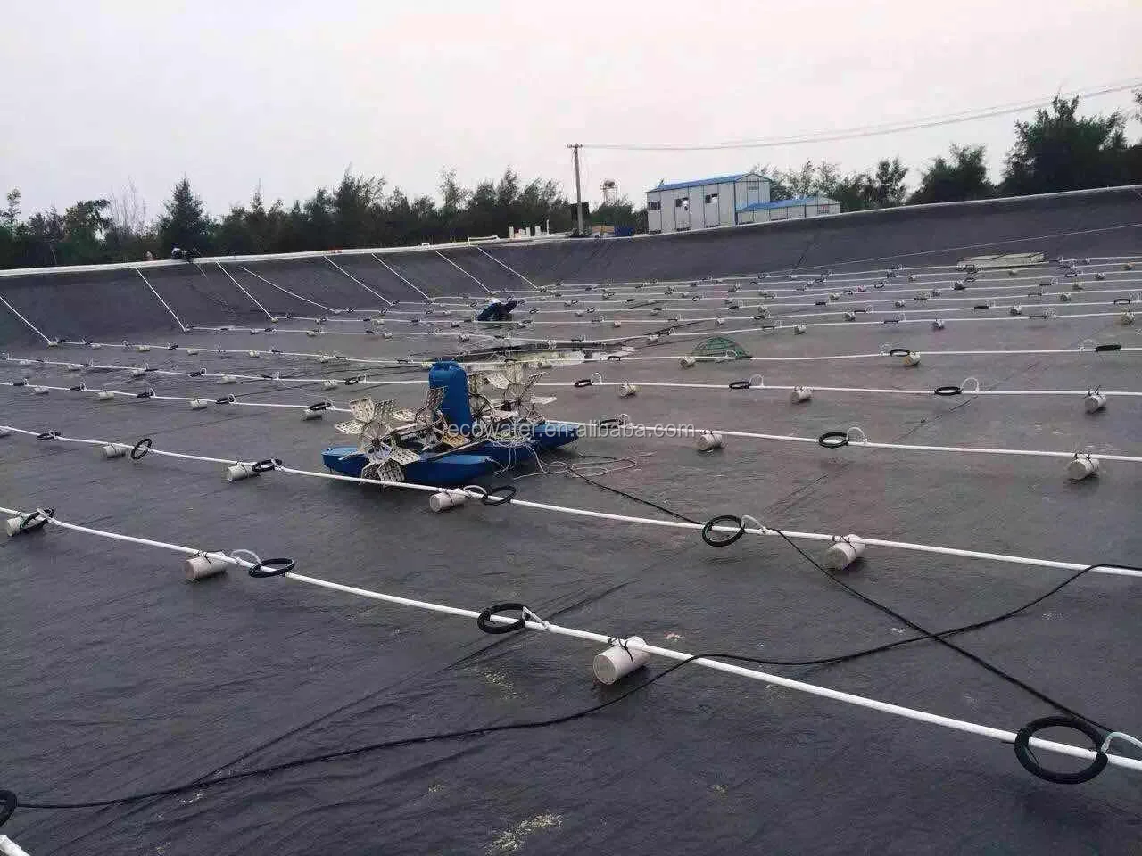 
 Резиновый шланг-аэратор ECOWATERCHINA D25 для водоемов для креветок, талапии, озер, ирригационных систем.  