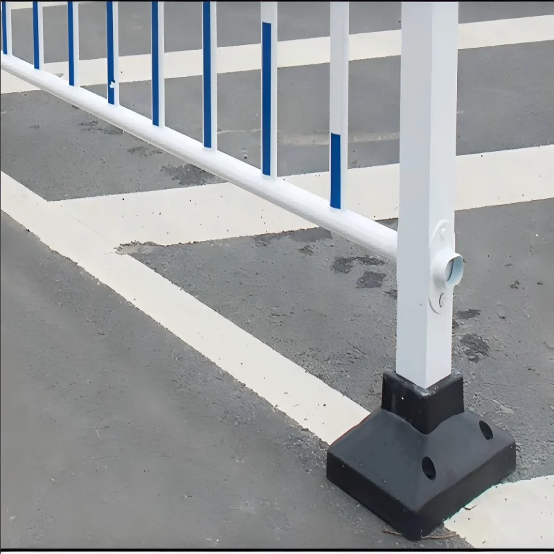 Modular Steel Road Guardrail, 80 * 80 Column, 75 Anti-glare Plate with Quick-Connect System, Easy to Install and Relocate factory