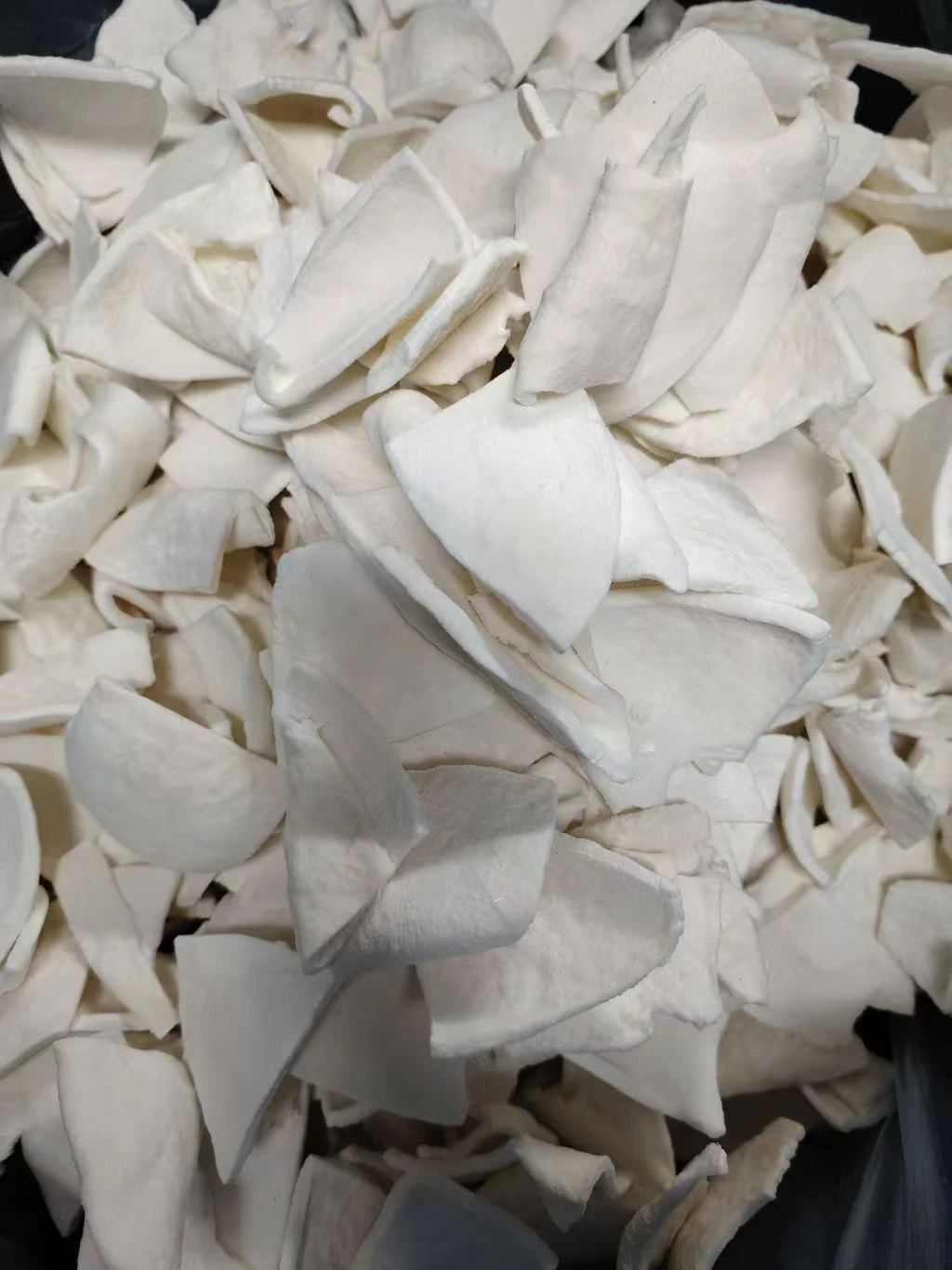 Freeze Dried Coconut Chunks Wholesale Bulk - Natural & No Additives H4e9414b525e6473188c5f394705dde9af