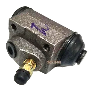 Vehicle Parts Other Auto Parts Car Accessories Brake Pump Rear Wheel Brake Cylinder for MG3 MG 3